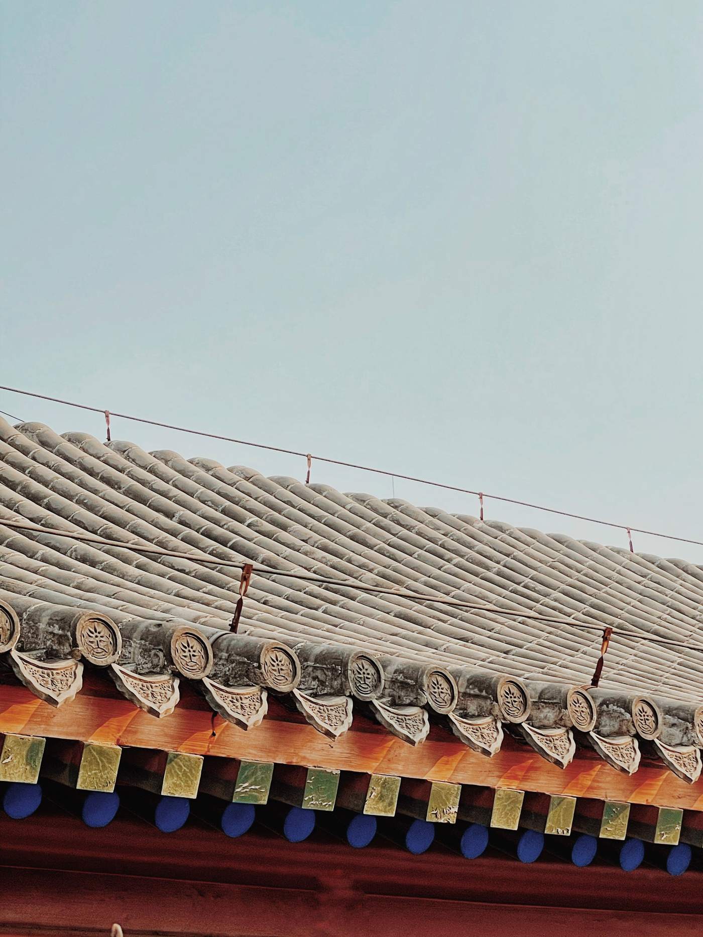 Crew of roofers coordinating on an active job site